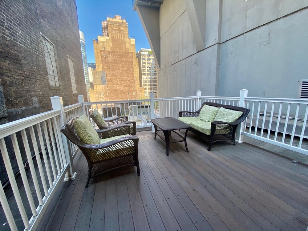 329 Lexington Avenue - Photo 0