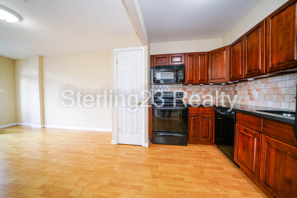 27-16 12th Street - Photo 1