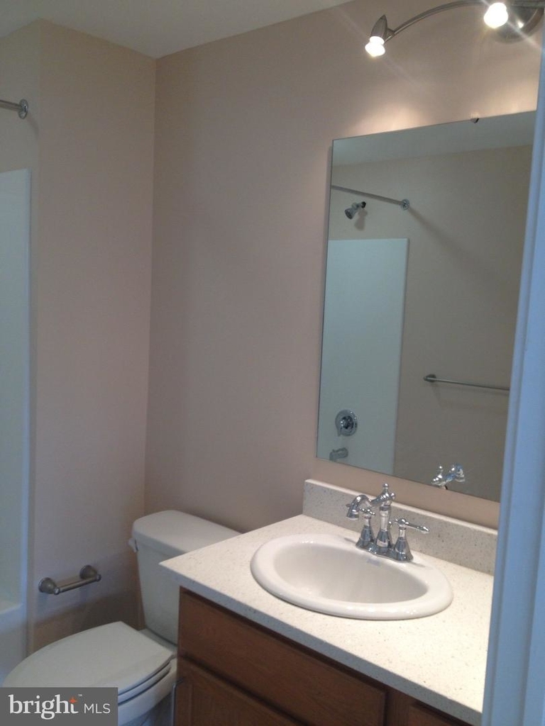 4203 Walnut St #303 - Photo 2