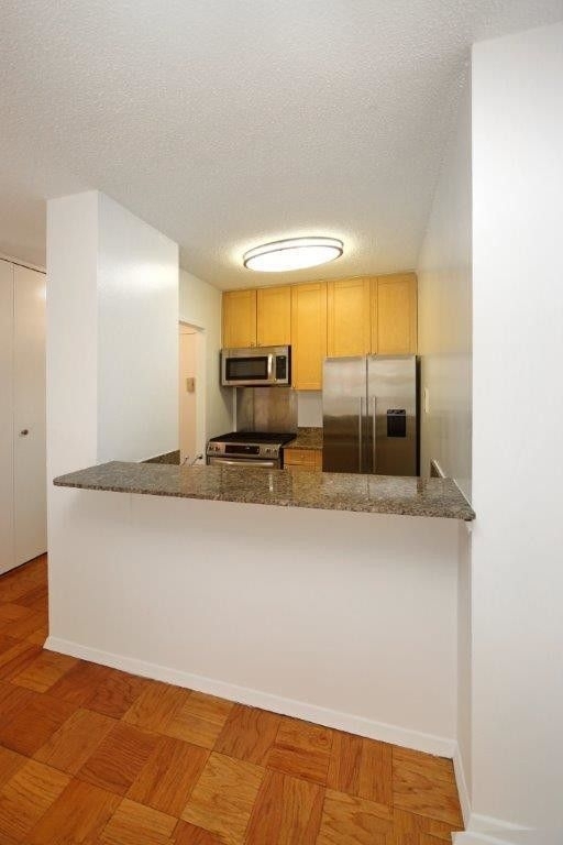 115 East 34th Street - Photo 1