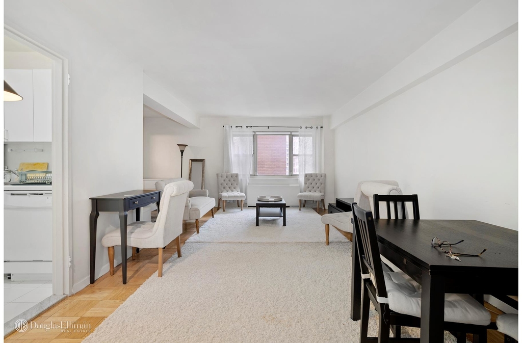 345 East 56th St - Photo 11