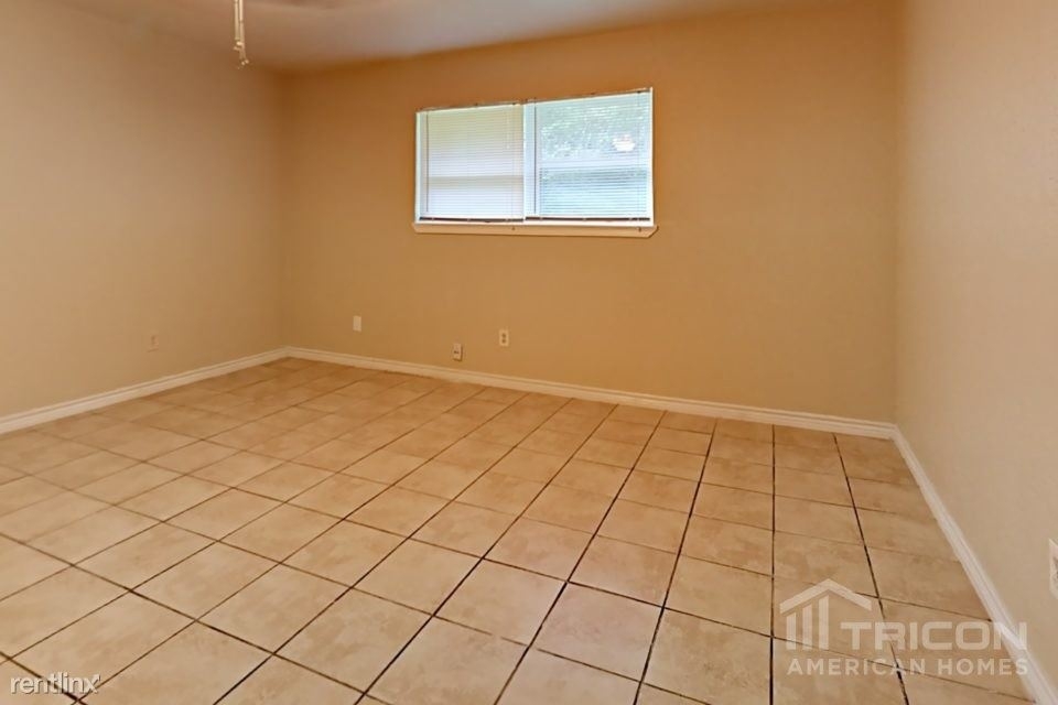 3202 Gary Lane - Photo 5