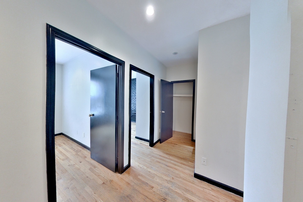 85 Pitt Street - Photo 1