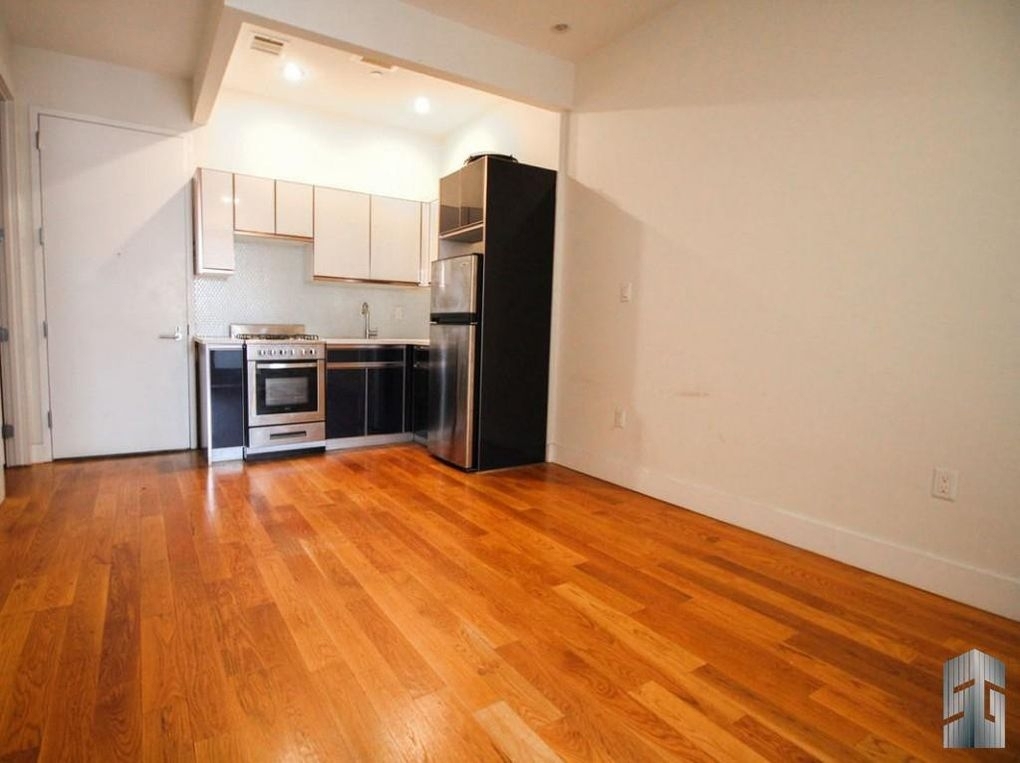 751 Dekalb Avenue - Photo 4