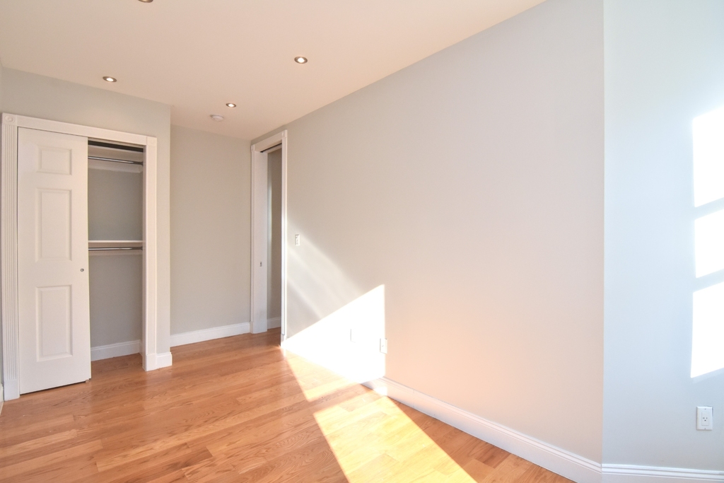 815 West 180th Street - Photo 7