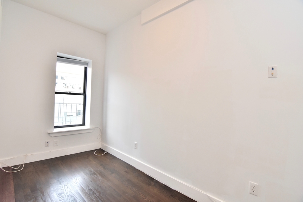 18 West 125th Street - Photo 4