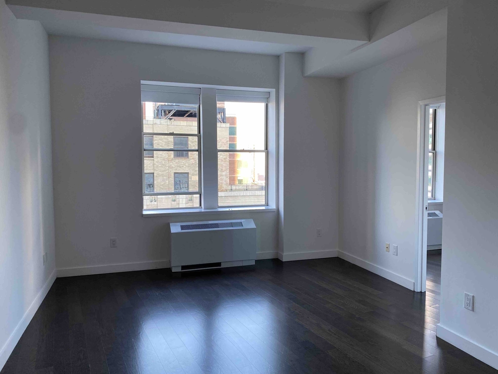 Chic FiDi Flex Apartment perfect for students/families - Photo 2