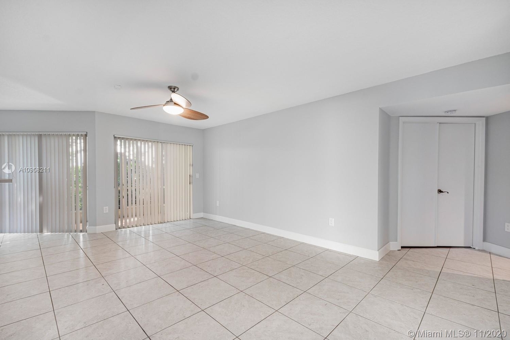 9228 Nw 9th Ct - Photo 15