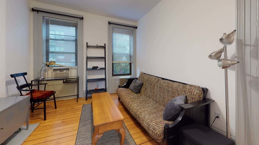 247 East 10th Street - Photo 1