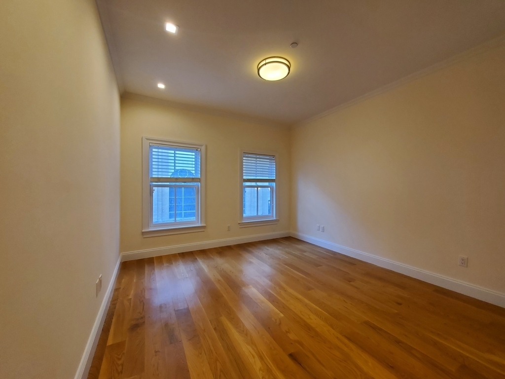 237 Bleecker Street - Photo 6