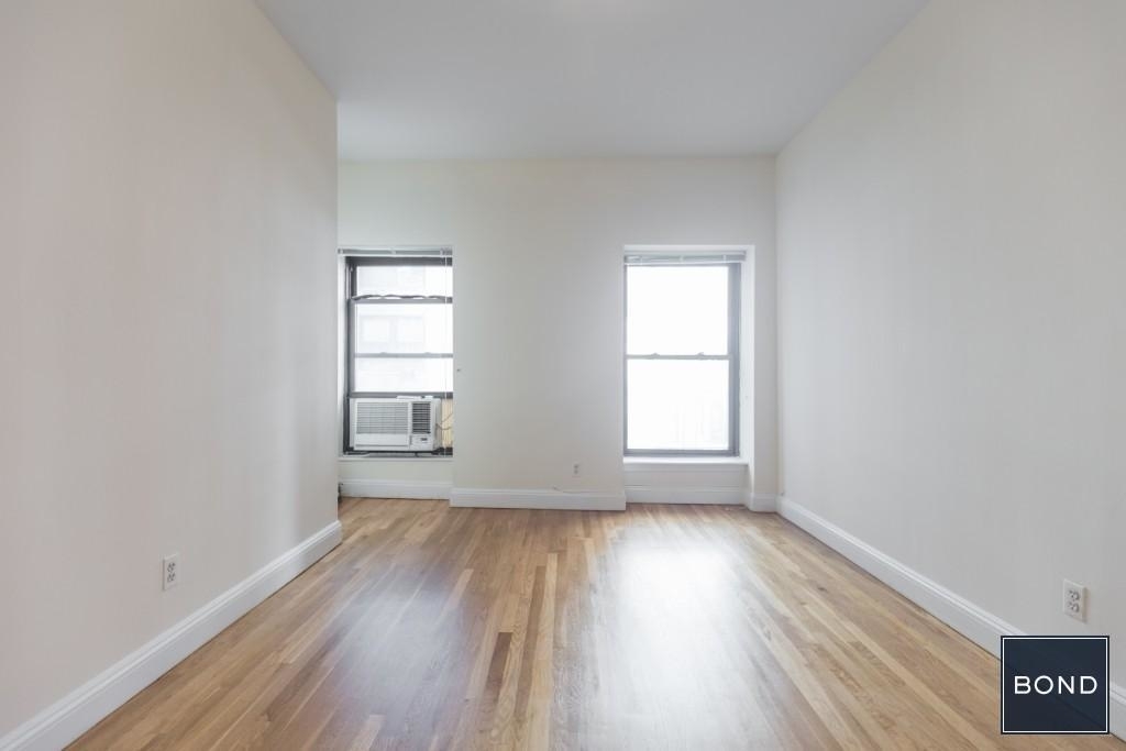 126 East 24th Street - Photo 9