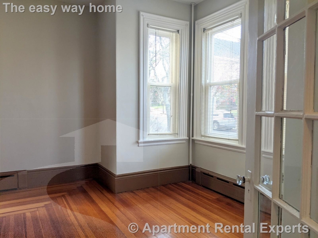 18a Prospect Hill Ave - Photo 1