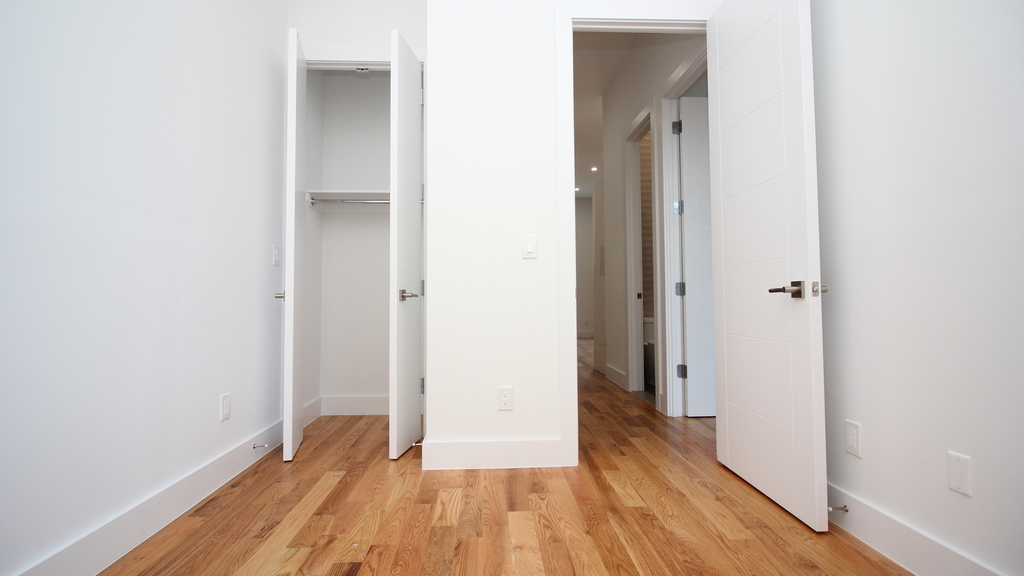 378 Nostrand Avenue - Photo 6