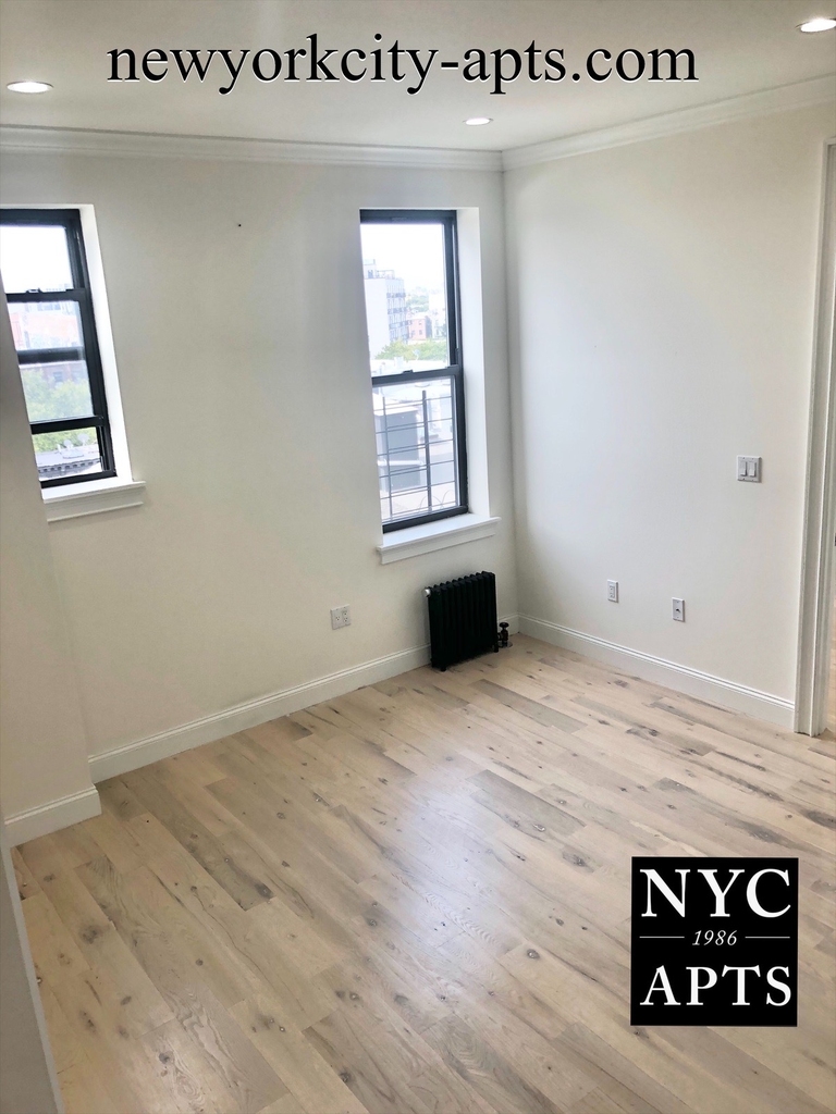 946 Bushwick Avenue - Photo 3