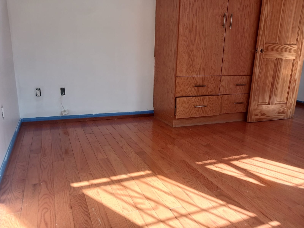 BAY RIDGE AVENUE - Photo 1