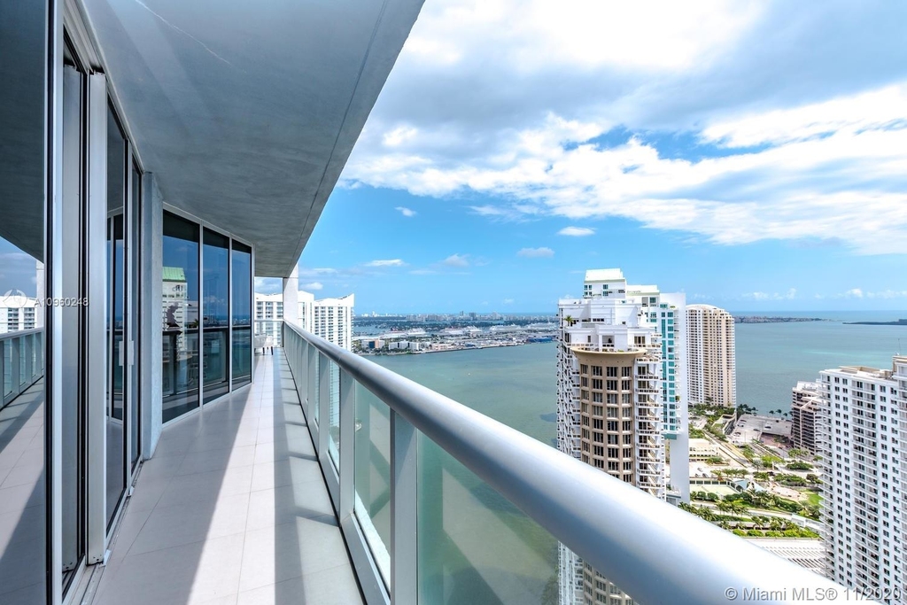 465 Brickell Ave - Photo 22