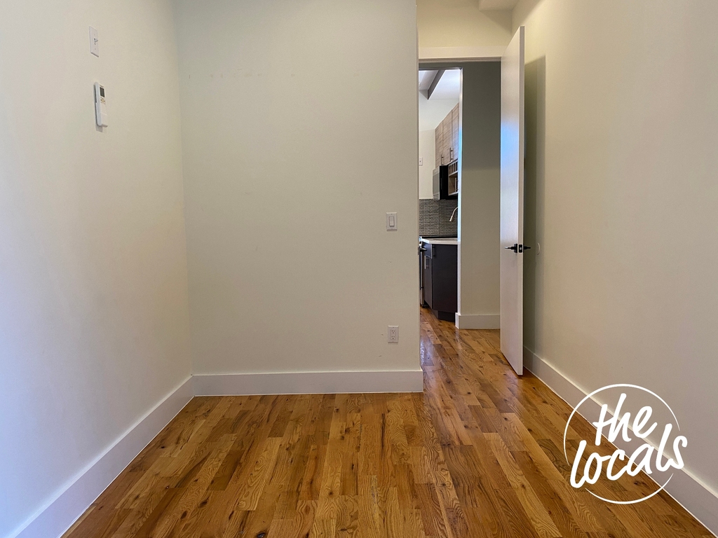 230 Bushwick Avenue - Photo 2