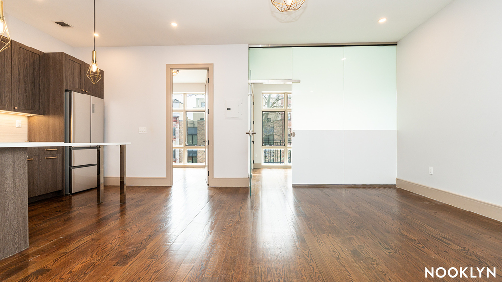 847 Madison Street - Photo 5