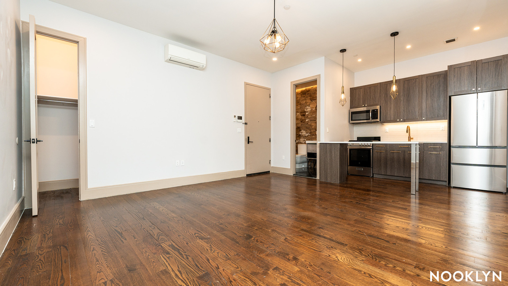847 Madison Street - Photo 4