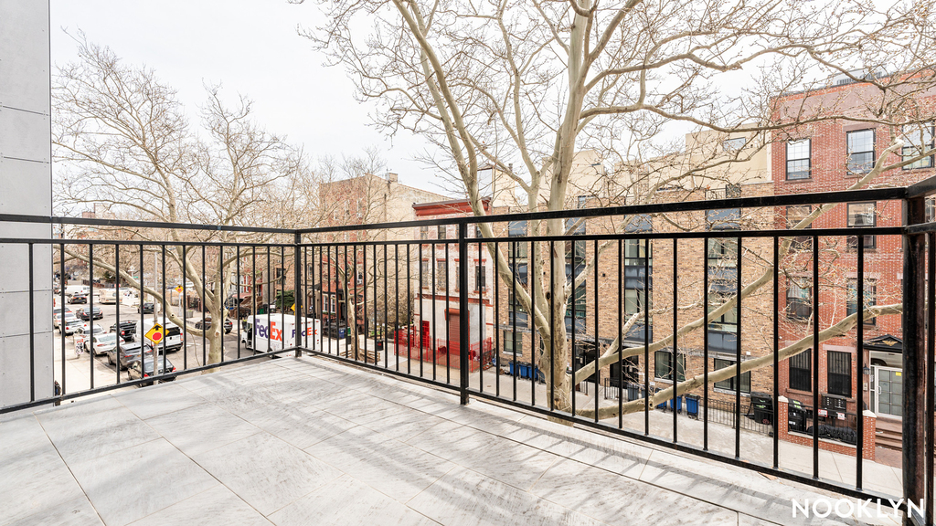 847 Madison Street - Photo 14