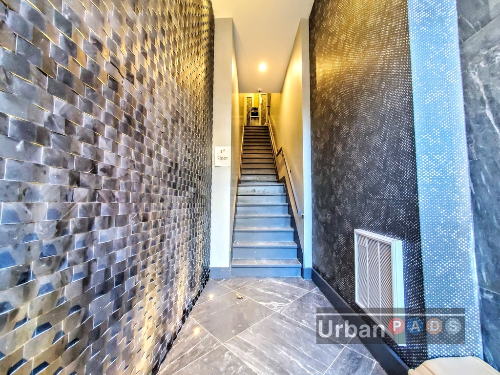 698 Flushing Avenue - Photo 6