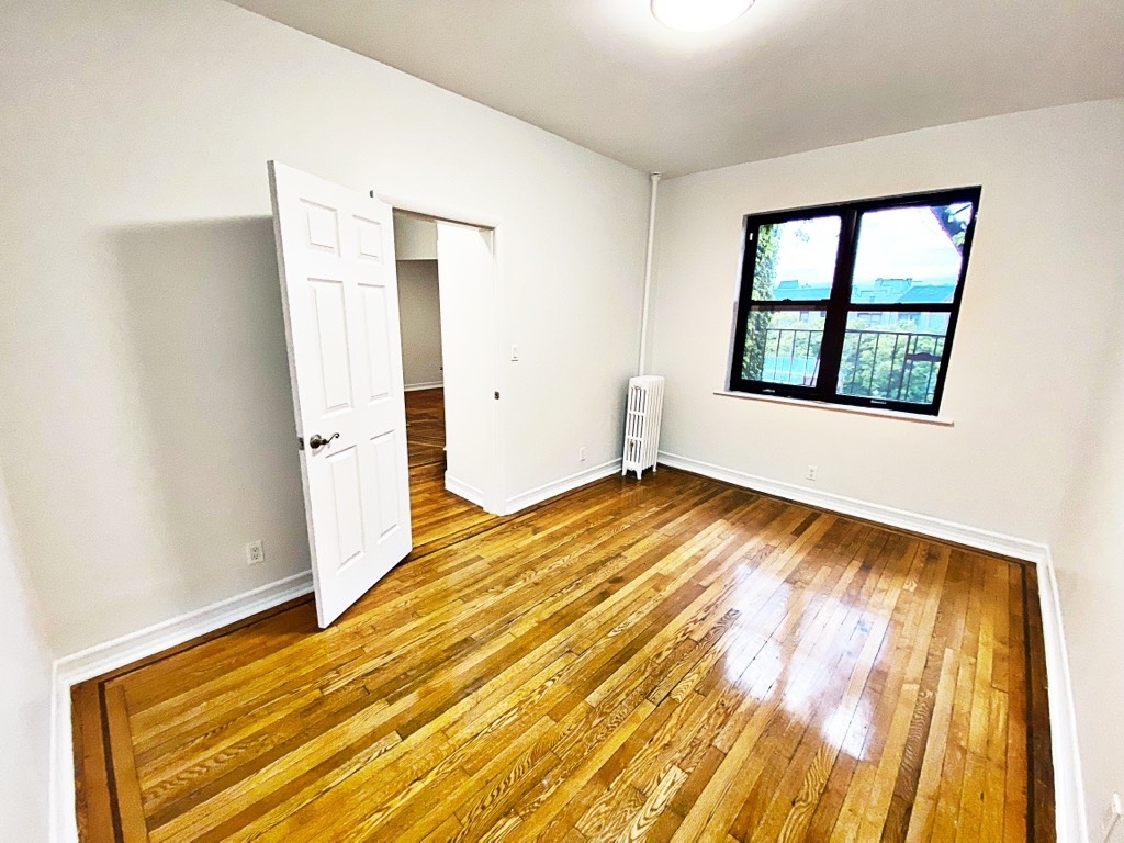 8814 Bay Parkway - Photo 10