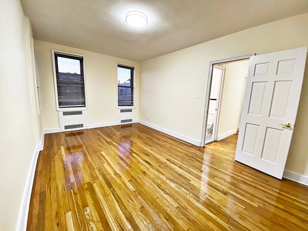 2147 East 17th Street - Photo 3