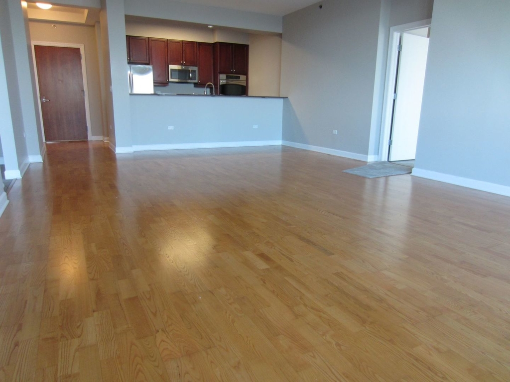 1211 South Prairie Avenue - Photo 2