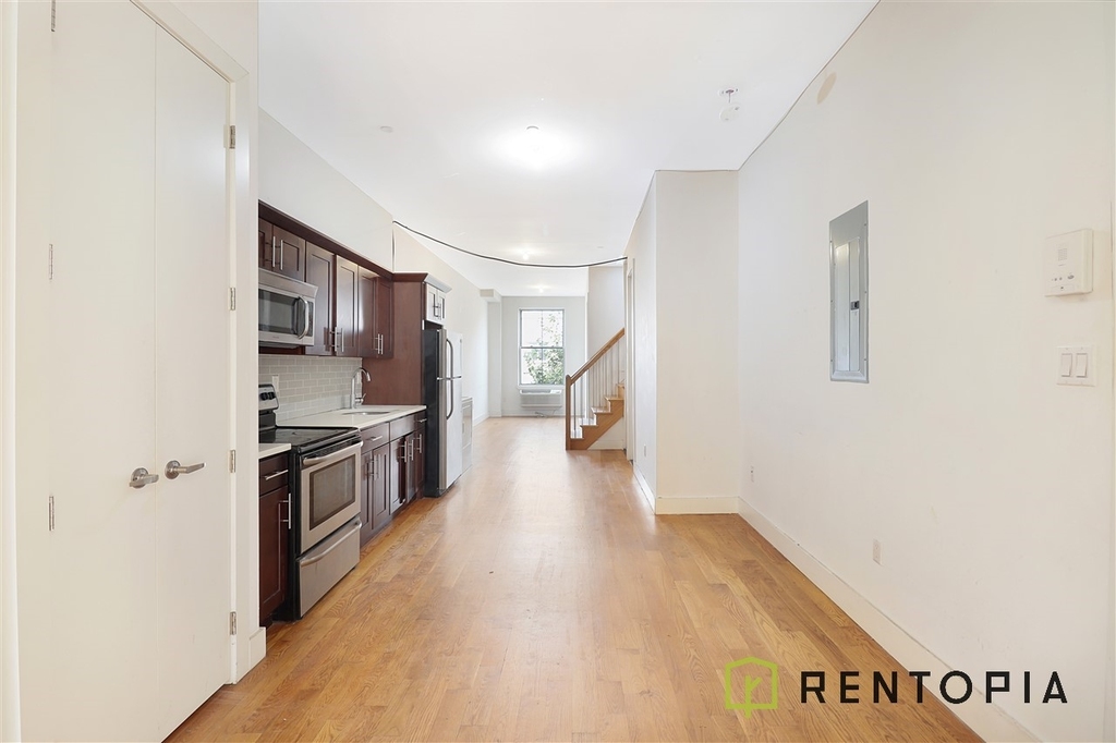 36A Meserole Street - Photo 0