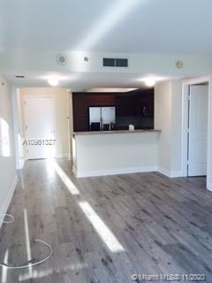 2681 N N Flamingo Rd - Photo 2