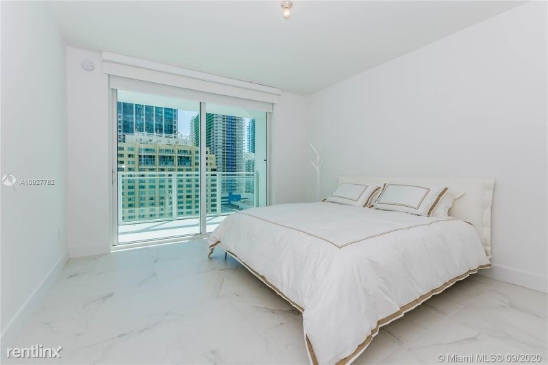 1080 Brickell Ave - Photo 7