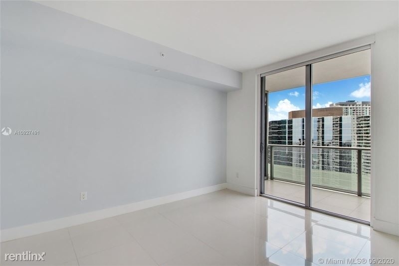 1300 Brickell Bay Dr - Photo 9