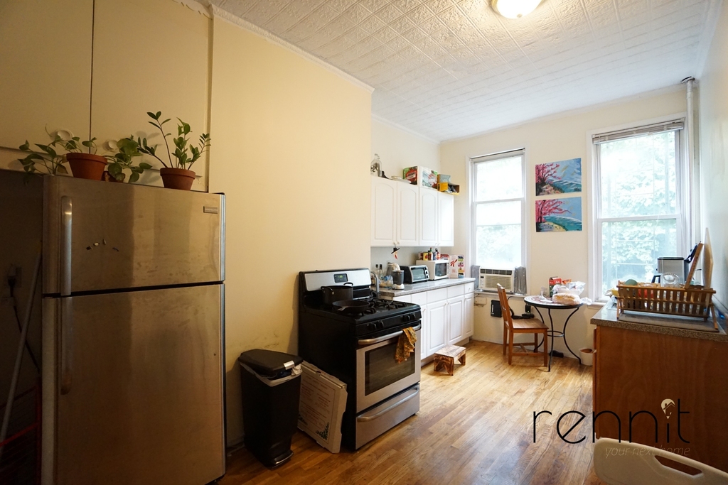 728 Lorimer Street - Photo 6