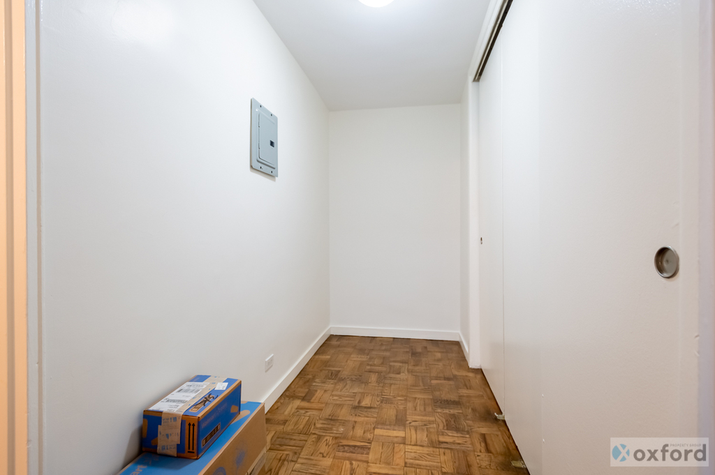 435 East 79th Street - Photo 5