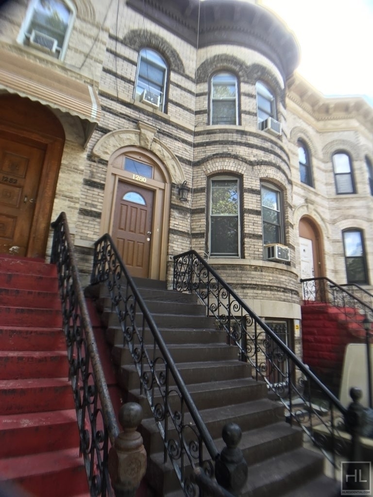 1280 Hancock Street - Photo 14