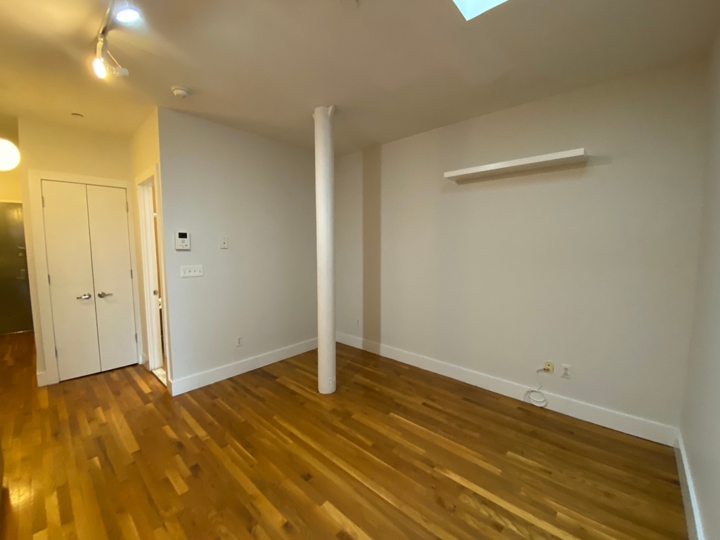 101 Jefferson Avenue - Photo 3