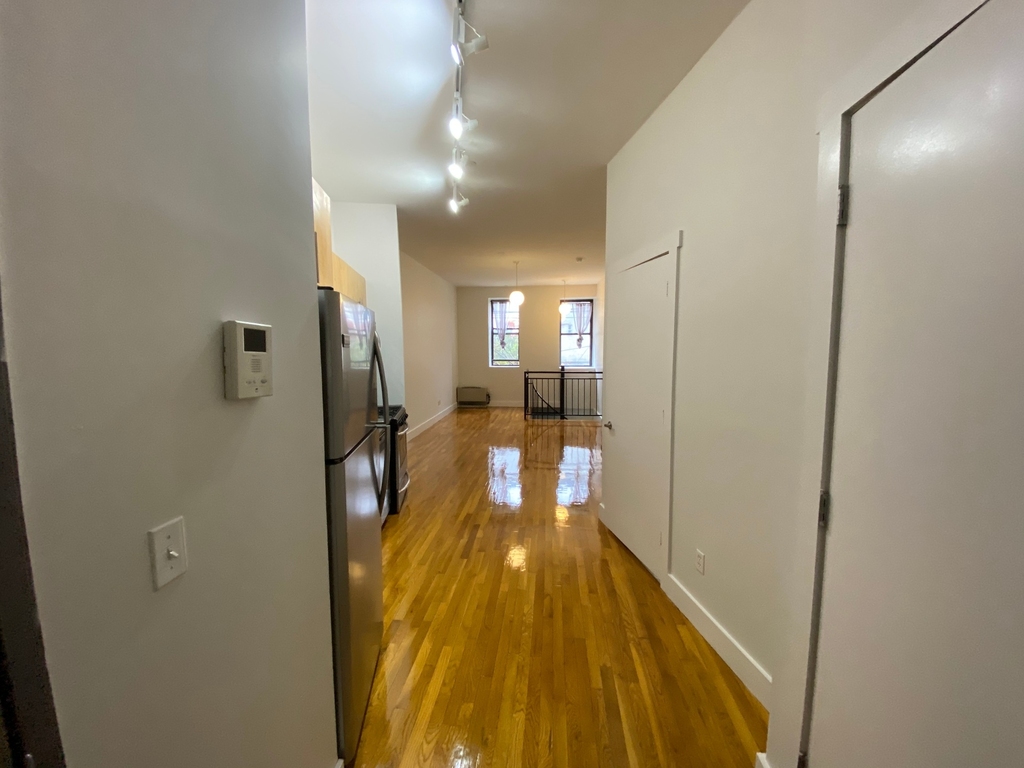 101 Jefferson Avenue - Photo 12