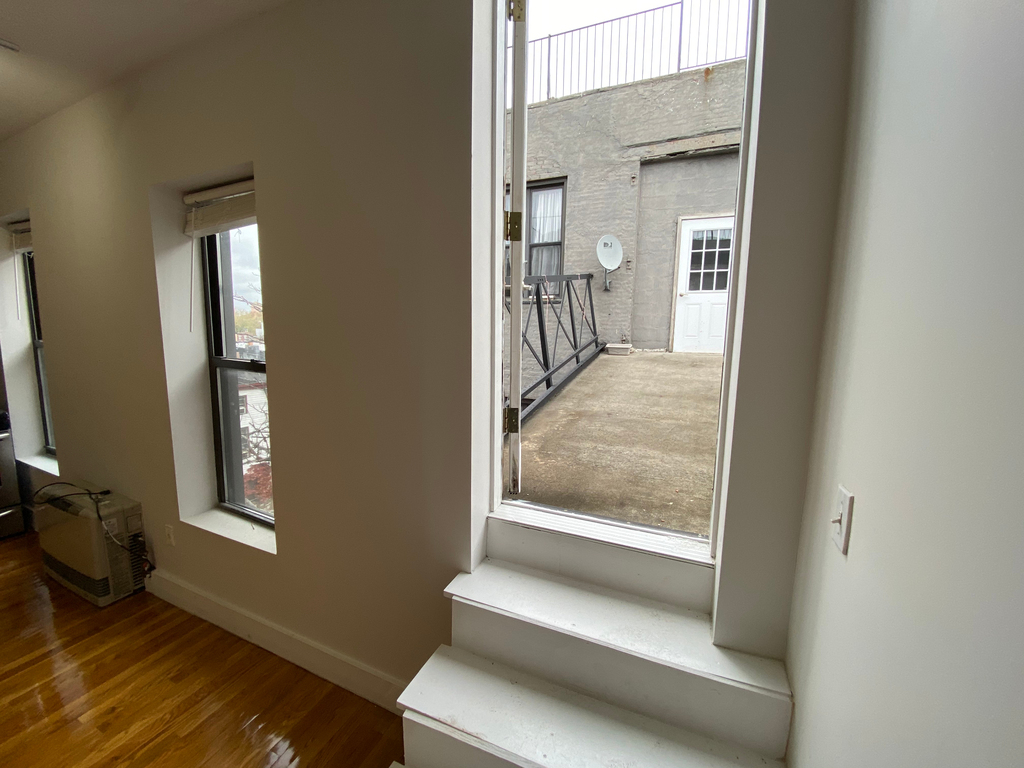 101 Jefferson Avenue - Photo 11