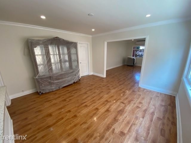 5668 Franklin Ave - Photo 10