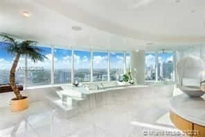 1643 Brickell Ave Apt 2900 - Photo 4