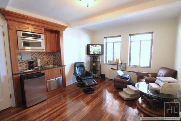 5 Tudor City Pl - Photo 1