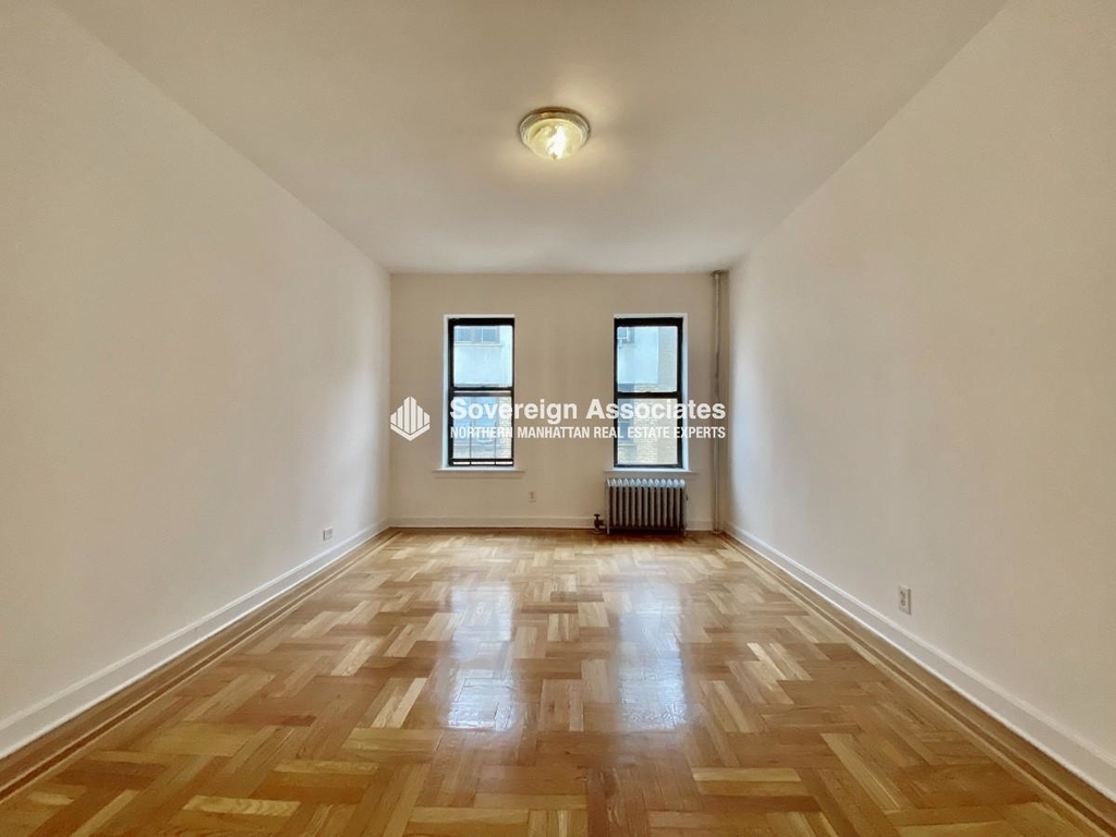 590 Fort Washington Avenue - Photo 1