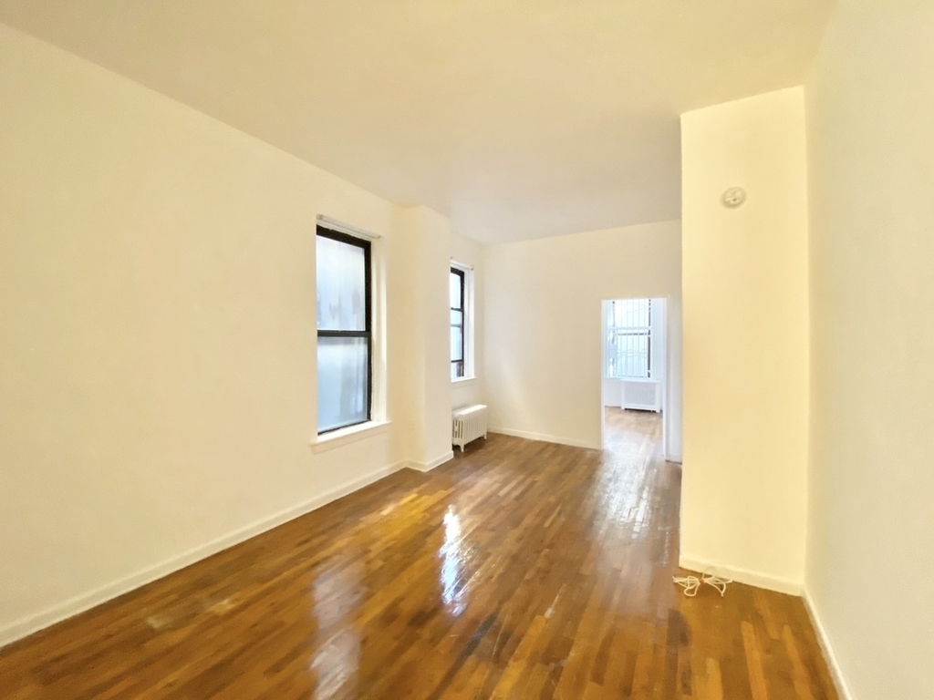 57 West 84th Street - Photo 1