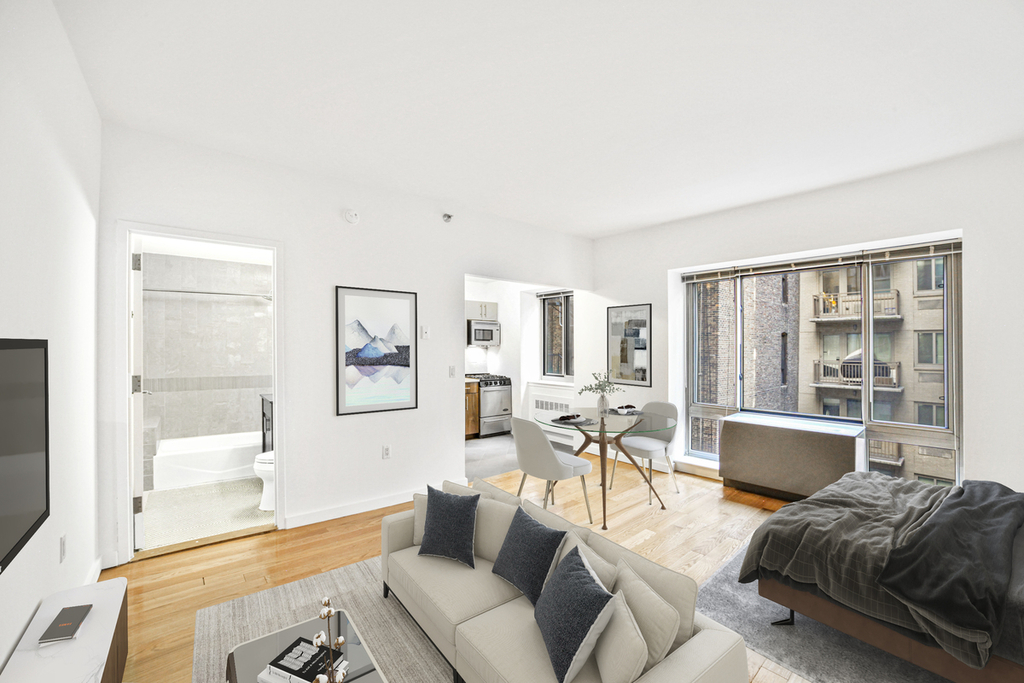 30 West 18th Street - Photo 0