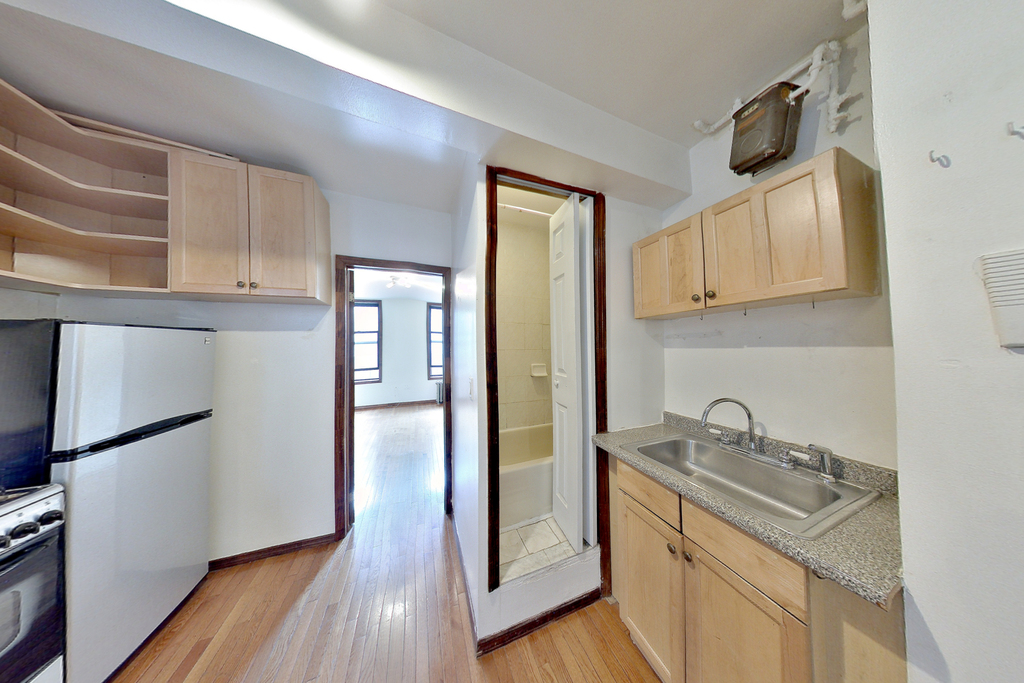 120 West 3rd Street - Photo 1