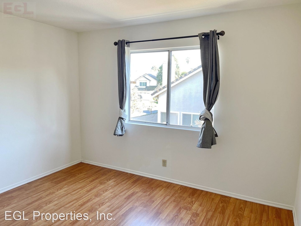 8724 Dartford Pl. - Photo 1