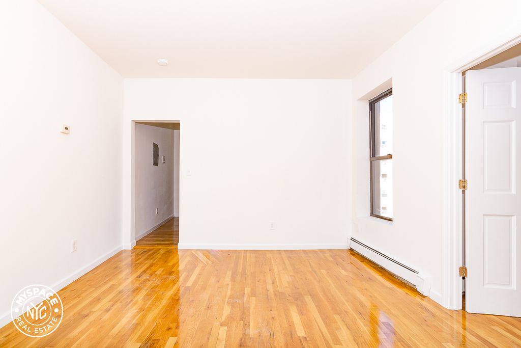 879 Dekalb Avenue - Photo 3