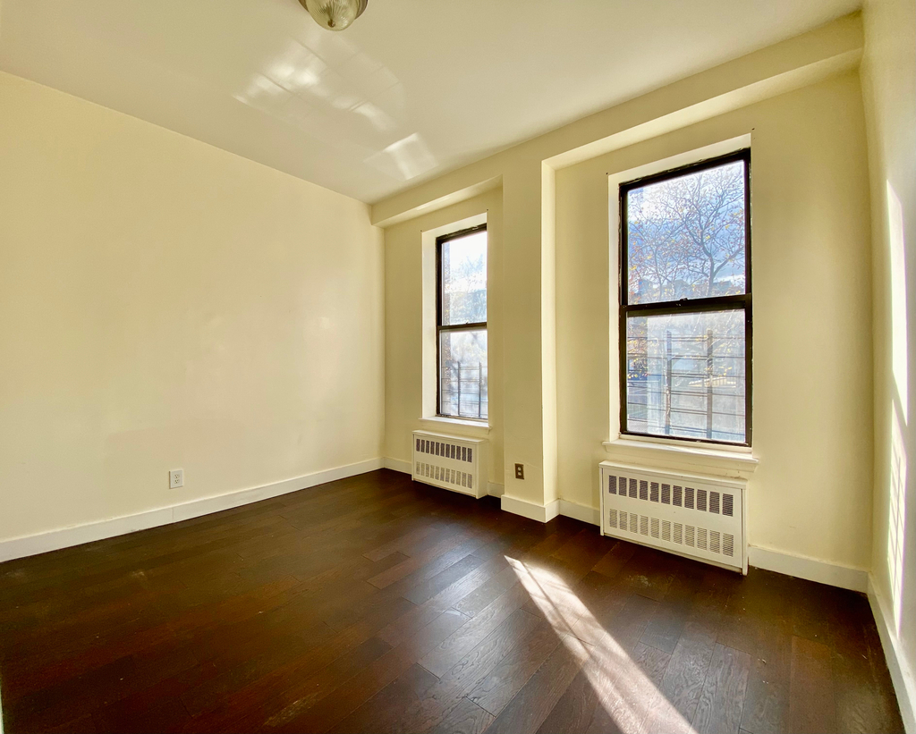 69 West 118th Street - Photo 4