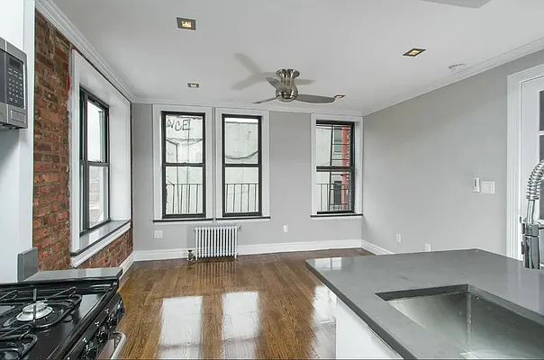 68 Clinton Street - Photo 2