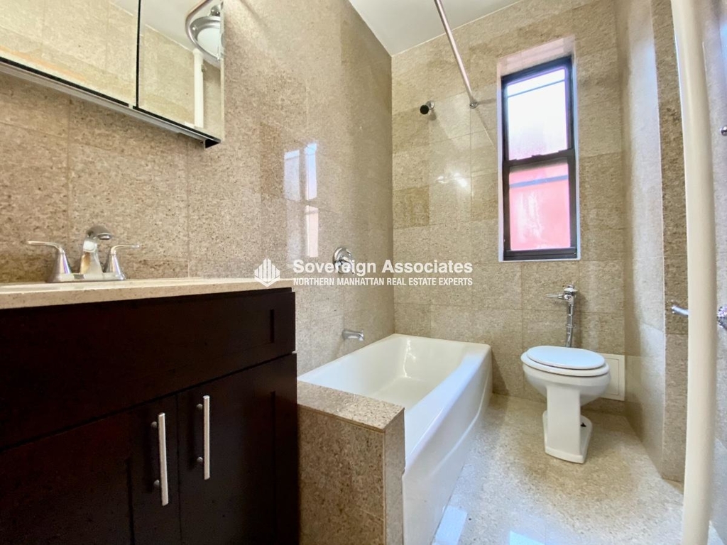 615 Fort Washington Avenue - Photo 7